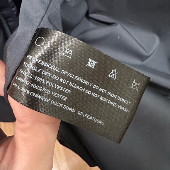 The Arrivals Navy Halstrom Parka - Men’s size XL Rated for -30F - Picture 5 of 11